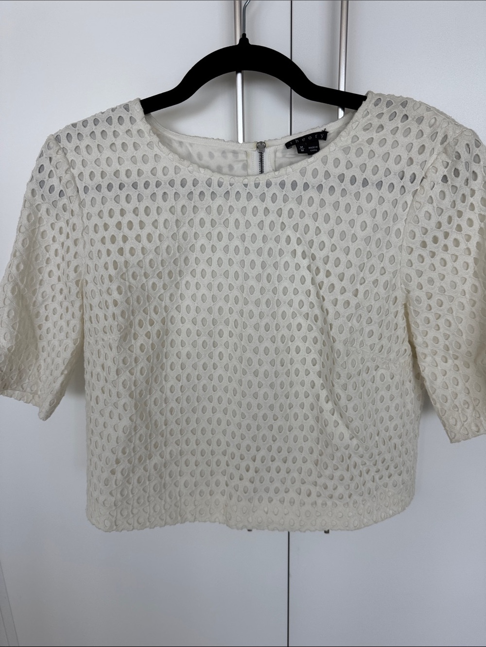 Theory Cream Eyelet Crop Top with darts. M